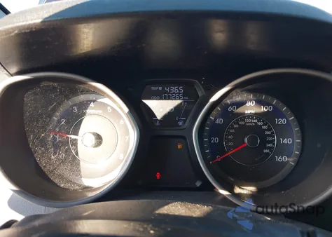 2013 Hyundai Elantra Gls z USA, uszkodzony, nr VIN KMHDH4AE8DU758870